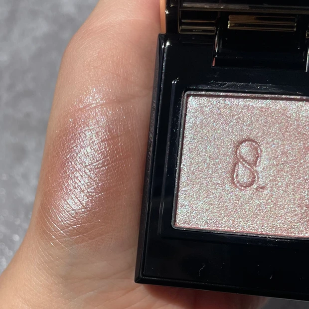 SUQQU新単色 モノルックアイズ【パーソナルカラー分析レビュー】_2