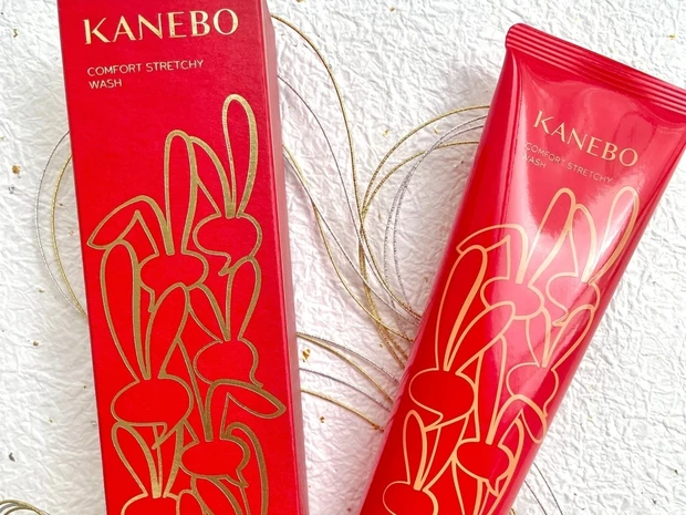 KANEBOの人気洗顔が限定「赤カネボウ」パッケージで登場！ 2023年の干支「うさぎ」デザインに注目【新春コスメ2023】