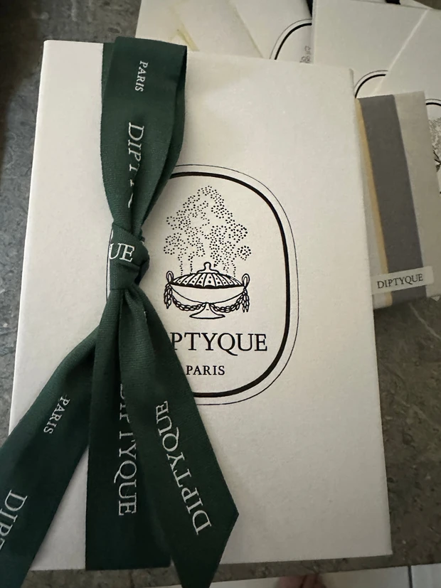 ハンドエングレービングサービスで世界に一つの宝物の香水を!_3_2