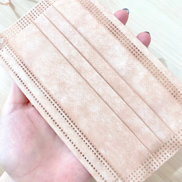 【愛用カラーマスク】秋メイクに合わせやすい！ベージュトーンのお洒落カラーマスク４選〈着画アリ〉_6_2