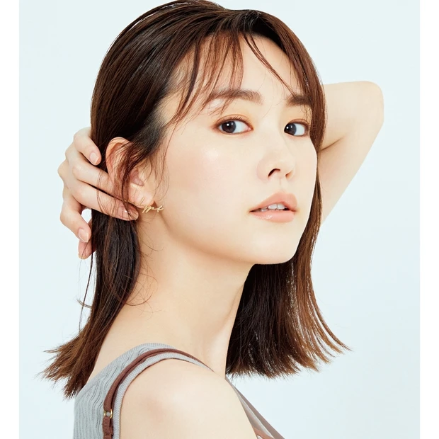 桐谷美玲さんは輪郭ケアに夢中! 今までで一番リフトアップ効果を感じた逸品…