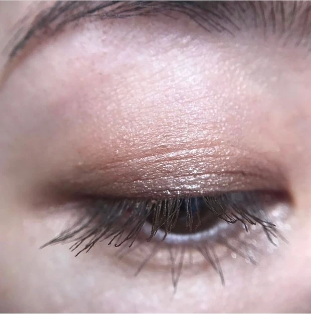 ベージュトーンアイシャドウパレット01ナッツベージュ