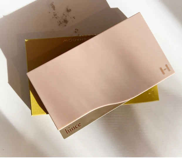 hince ヒンス ニューディップス アイシャドウパレット ライク・ア・シーン