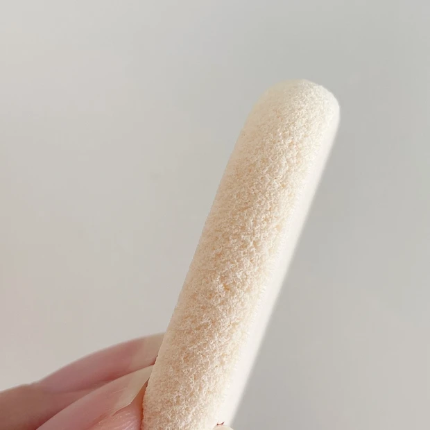 【アスタリフト】スキンケアで肌を整えた後に“新作”ファンデーションでベースメイク_8_3