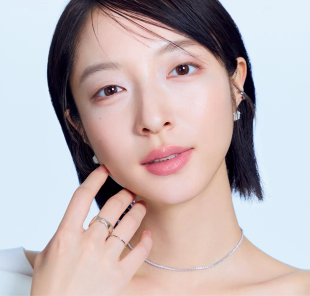 2026年春おすすめ新作パウダーハイライト　異なる質感のWパウダーで立体肌