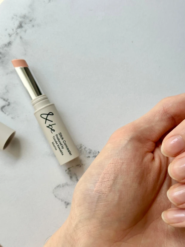 ＆be スティックコンシーラー