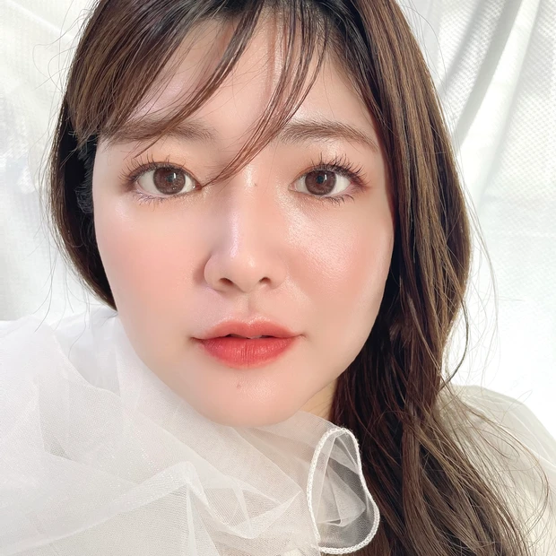 マキア 通常版 田中みな実 表紙メイク