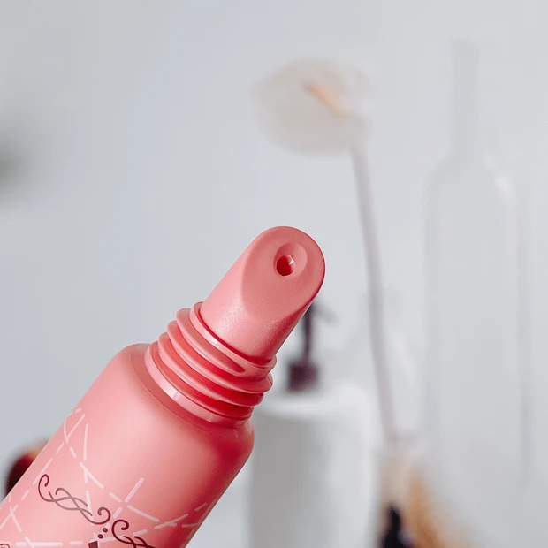 キャンメイク メロウデューリップエッセンス 使い心地