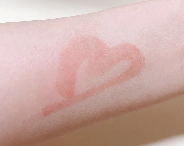 大注目で大人気の中国コスメ CATKIN（キャットキン）のキャットキン 浮生若夢シリーズ 天空リップティントグロス(落ちない× ティント× 色長持ち×マスクにつきにくい◎)_2_3