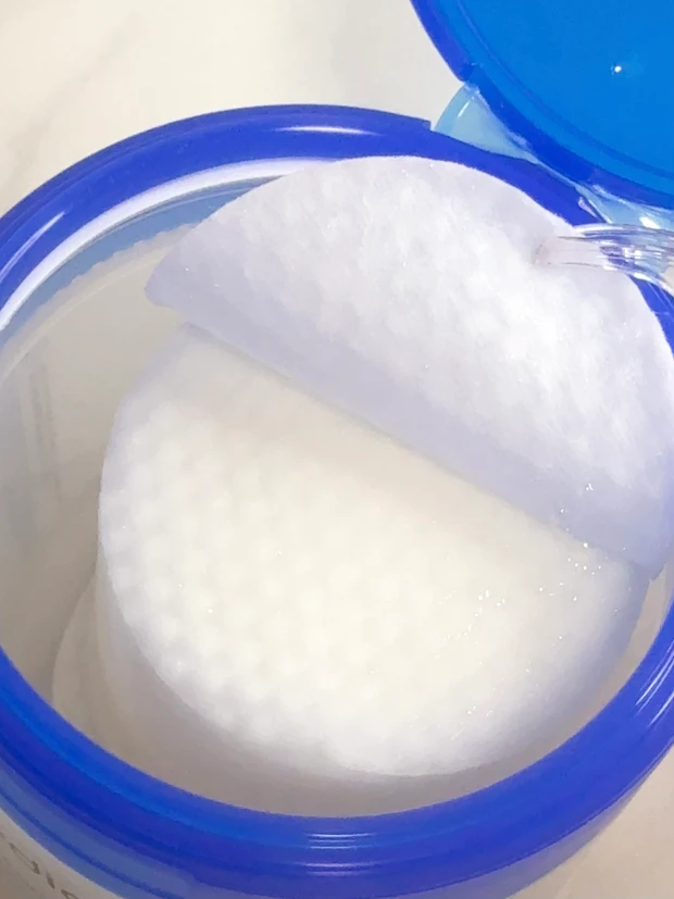 medicube／ゼロ毛穴パッド 2.0　シート両面