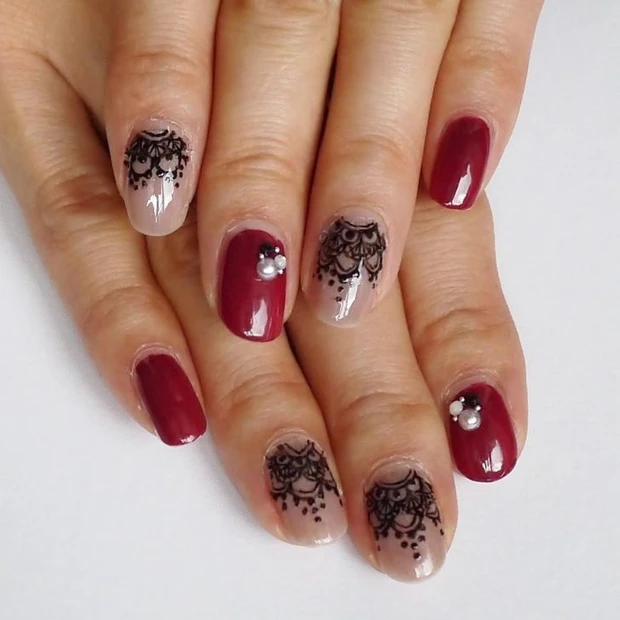 セルフでもできる！ 大人クールな手描きレースネイル【ギ☆のセルフネイル手…