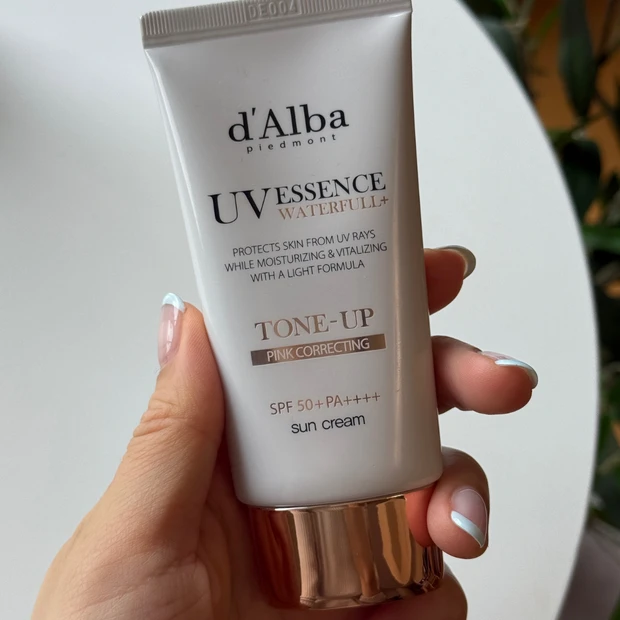 ダルバ  d'Alba ウォーターフルトーンアップサンクリーム ピンク