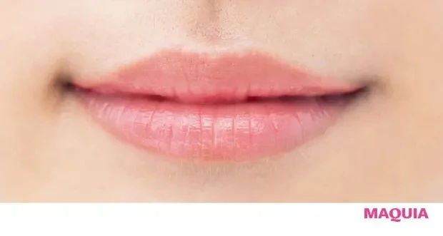 【落ちないメイクQ&A】Q グロスのツヤがテカリに見える。ツヤキープのコツは?