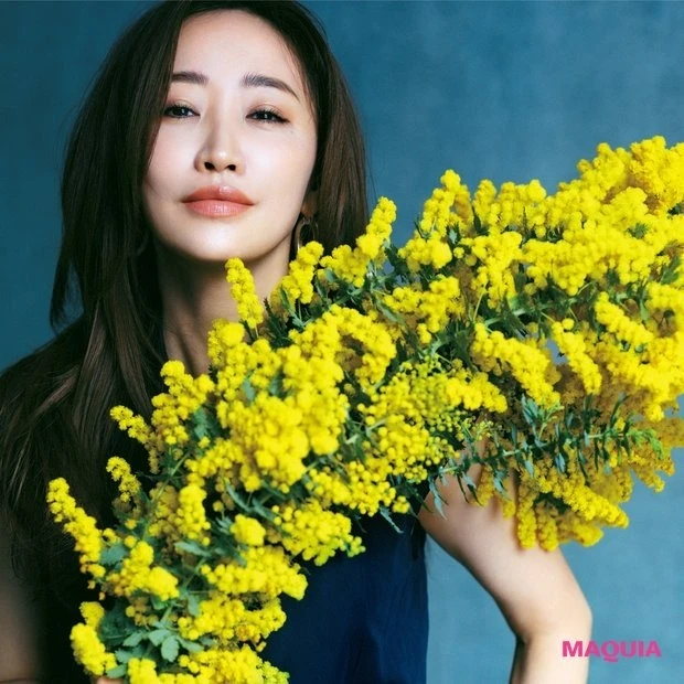 神崎 恵さんのエイジングケア特集|おすすめのケア方法は? エイジング悩み別の厳選アイテムも公開_3