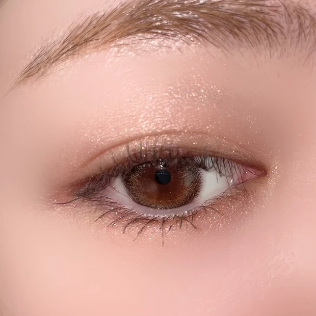 THREE スターゲージングアイシャドウクアッド 08 FABULOUS DESTINY