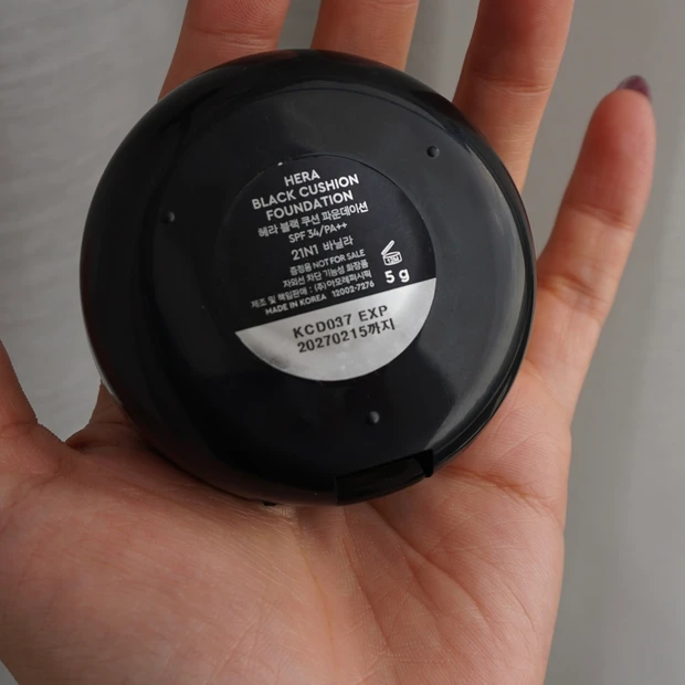 HERA ヘラ NEW ブラック クッション ファンデーション マット肌 韓国コスメ デパコス 聖水洞 ポップアップストア