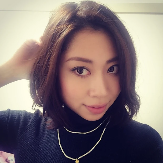 【ロブ ヘアアレンジ】タートルネックはヘアで着崩す！