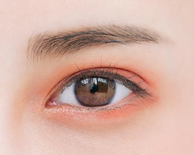 【初心者さん向け】アイシャドウの塗り方特集!基本から応用までプロの解説付きでご紹介_38_1