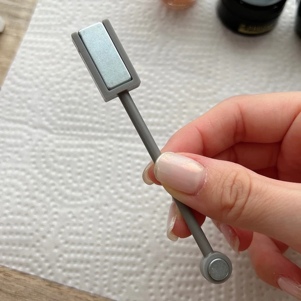 【超簡単セルフジェルネイル】3COINSのバズりアイテム「マグネットスティックネイルジェル」徹底レビュー！_3_2