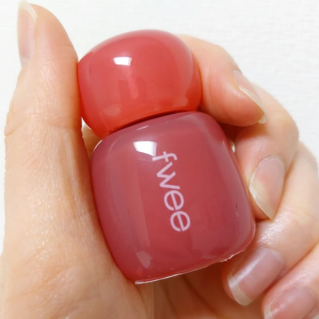 フィー ピンクオブセッションステイフィットティント ライチピンク