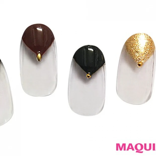 モードで辛口セクシーな三角フレンチネイル