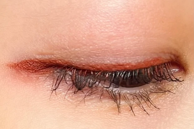 【最新版】キャンメイク クリーミータッチライナー全14色をスウォッチ！パーソナルカラー別のおすすめ・耐久性検証も_10_2