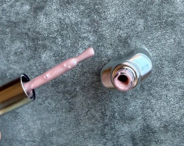 【40代セルフネイル】品よく盛れるマグネットネイル！簡単＆プチプラで叶う大人の上品ネイル_4