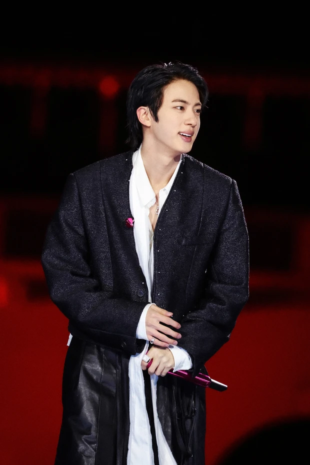 BTS 『BTS THE COMEBACK LIVE | ARIRANG』 ライブレポ Netflix Jin