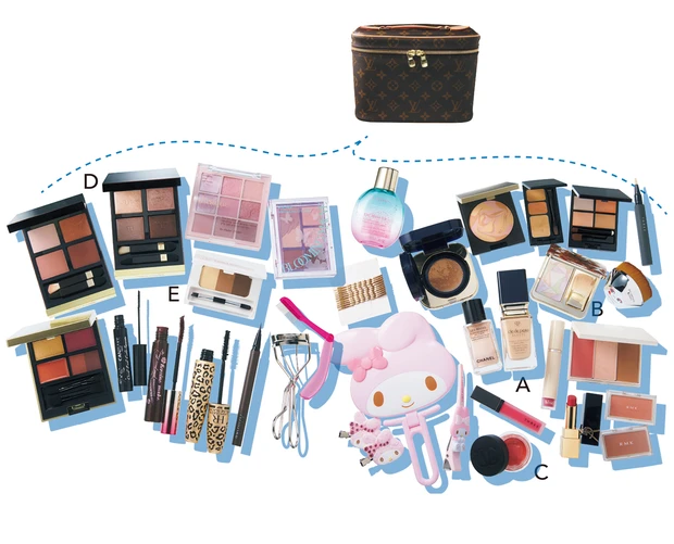 谷 まりあさんのメイクアップポーチ