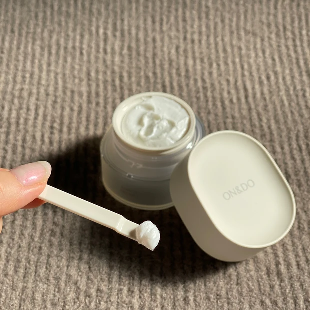 ENRICH CREAM Ⅰ テクスチャー