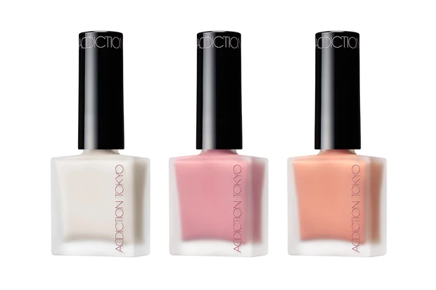 アディクション リップ オイル ティント “アウト オブ ユア シェル” 