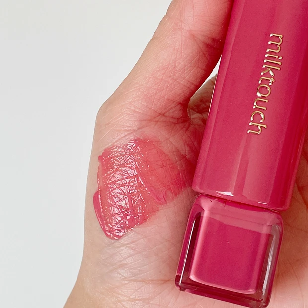 ミルクタッチ 落ちないリップ 08 パインモーヴ スウォッチ