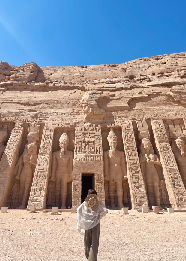 【自己紹介】マキアインフルエンサー1年目の「あち」です！ これからアラサーのリアルな肌管理やメイク、韓国美容について発信していきます♡_2_1