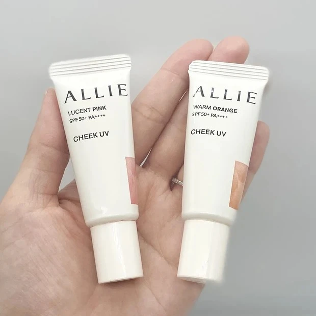 アリィー クロノビューティ カラーオンUV 01/02