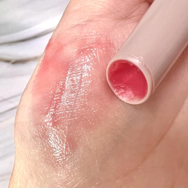 プチプラ　リップスクラブ　キャンメイク　プランプリップケアスクラブ