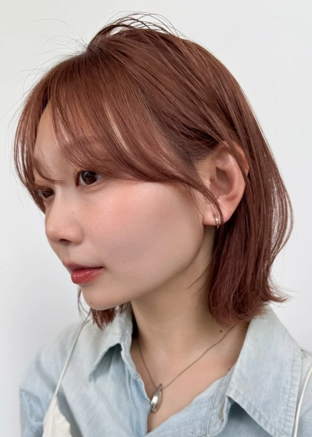 髪型　レイヤーボブ　ボブヘア　前髪あり　小顔ヘア　カットのポイント