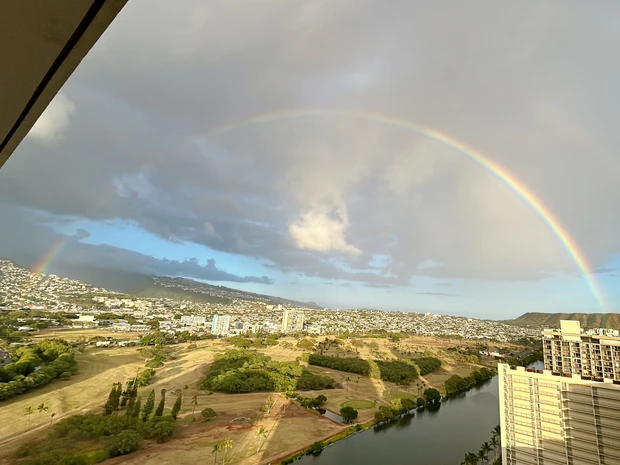 アイランドコロニーから見えた虹