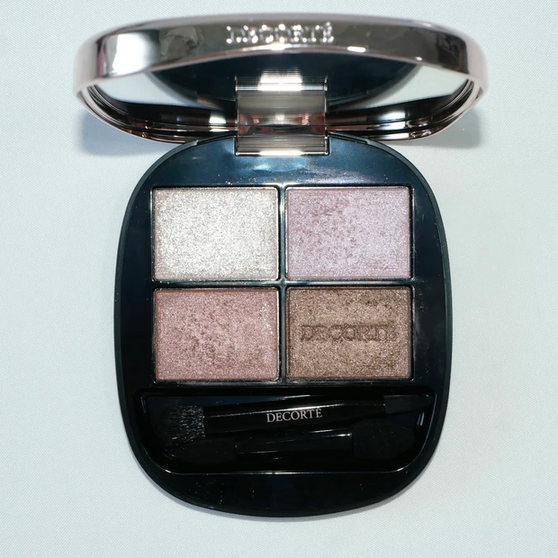 コスメデコルテ　スキンシャドウ デザイニング パレット 03 Wisteria　ブルベ