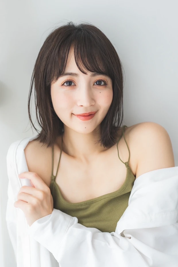 【黒髪メイク】暗髪に似合う大人の抜け感メイクとは？ 9つの垢抜けポイントをレクチャー_2_4