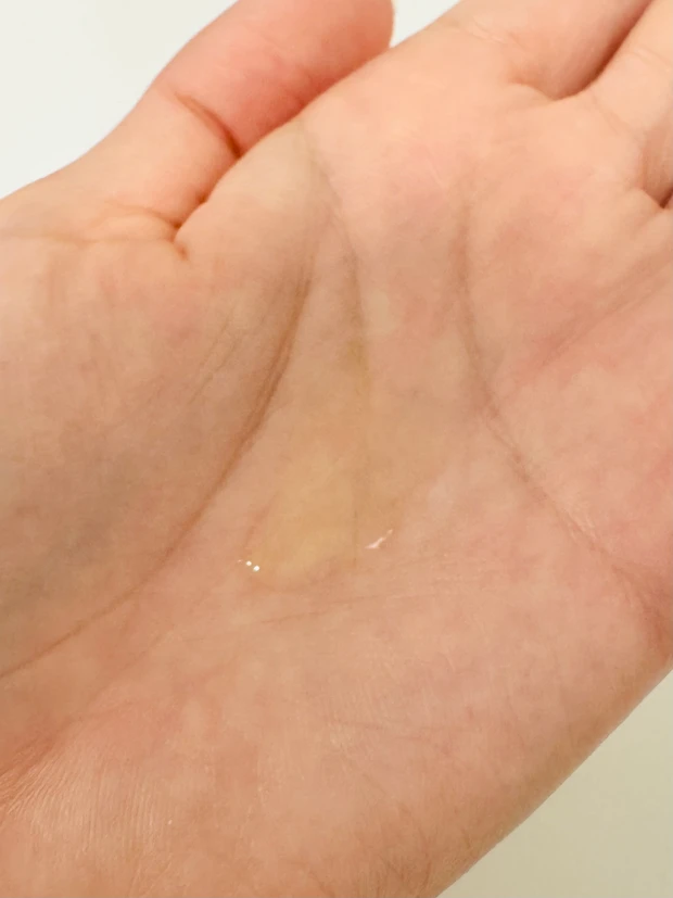 ホワイトショット フェイシャルセラムのテクスチャー