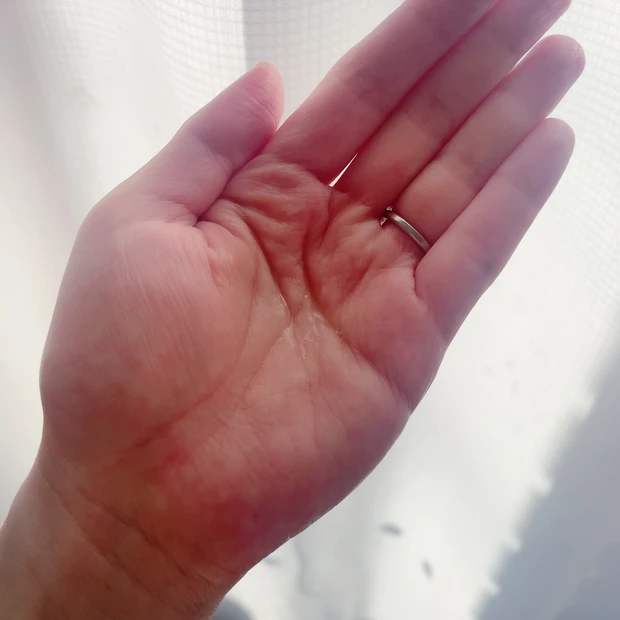 【効き目にこだわったビタミンCをコンセプトに】お手頃なのに使いやすい♪さまざまな肌トラブルケアにオススメのメラノCCをご紹介(^^)/_3_2