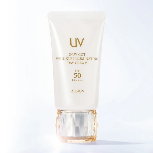 年代別マキアエディターズが本気で推す！ 今年の“推しUV”はアルビオン一択