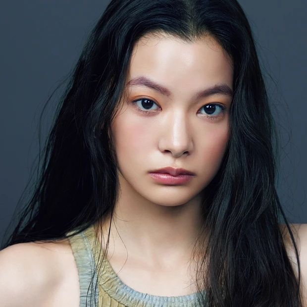 目頭かぶり目を活かすアイメイクとは？ 強め印象な二重にピュアさをプラスす…