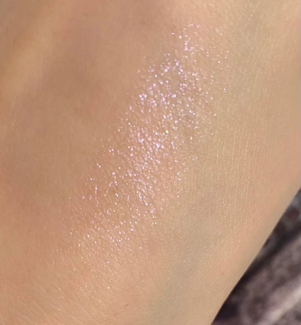 【クリスマスコフレ2021】魅惑のラメチーク!Dior <アトリエ オブ ドリームズ>_3_2