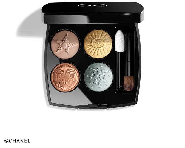 シャネルの限定アイシャドウ「レ キャトル オンブル ブトン