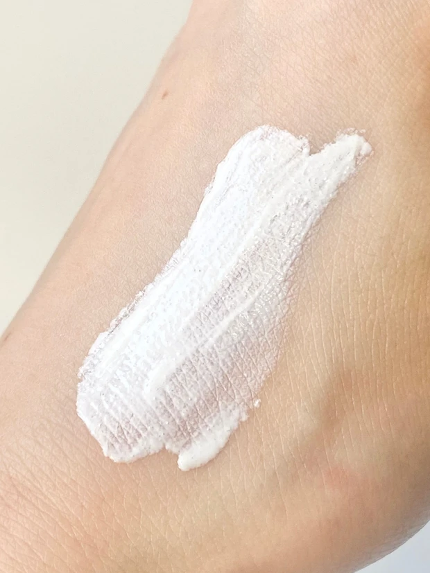 シシ　日焼け止め　UV 紫外線