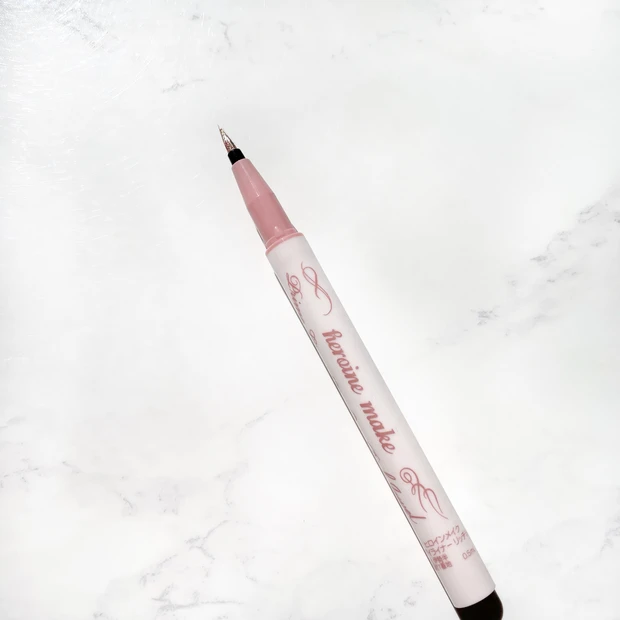 ヒロインメイク　プライムリキッドアイライナー　リッチジュエル　シェリーピンク