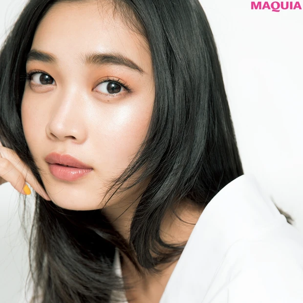 「プロ愛用のベースアイテムが知りたい！」美肌を叶える傑作コスメ