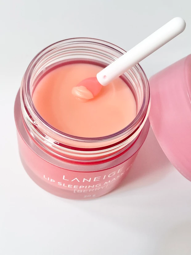 ラネージュ　リップスリーピングマスク