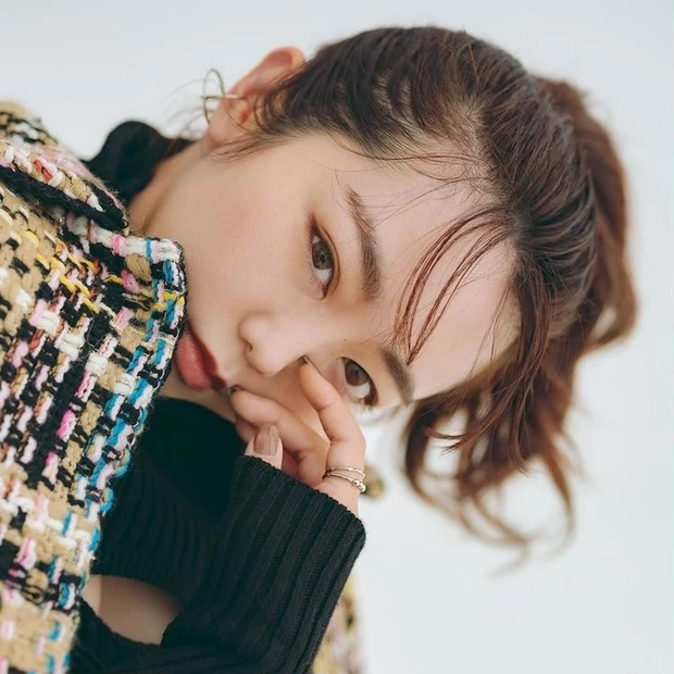 【9位】愛用コスメからズボラゆえの美容法まで。リアルすぎ!【峯岸みなみビューティ】